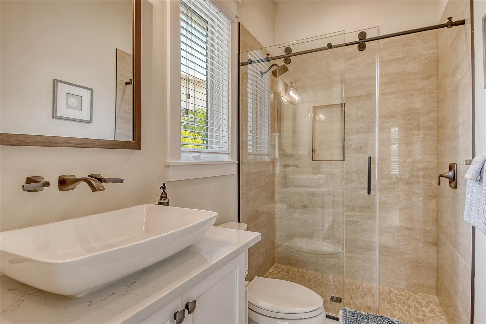 A4661988 Property Photo