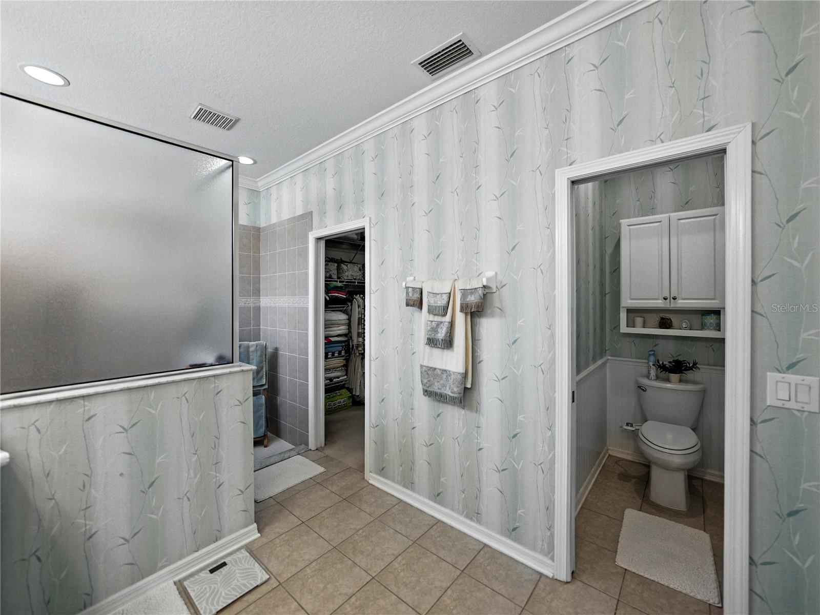 2530 CROSS MORE ST, VALRICO, FL, 33594