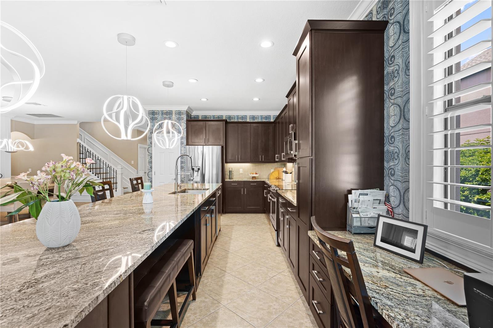 11806 GILMERTON DR, RIVERVIEW, FL, 33579