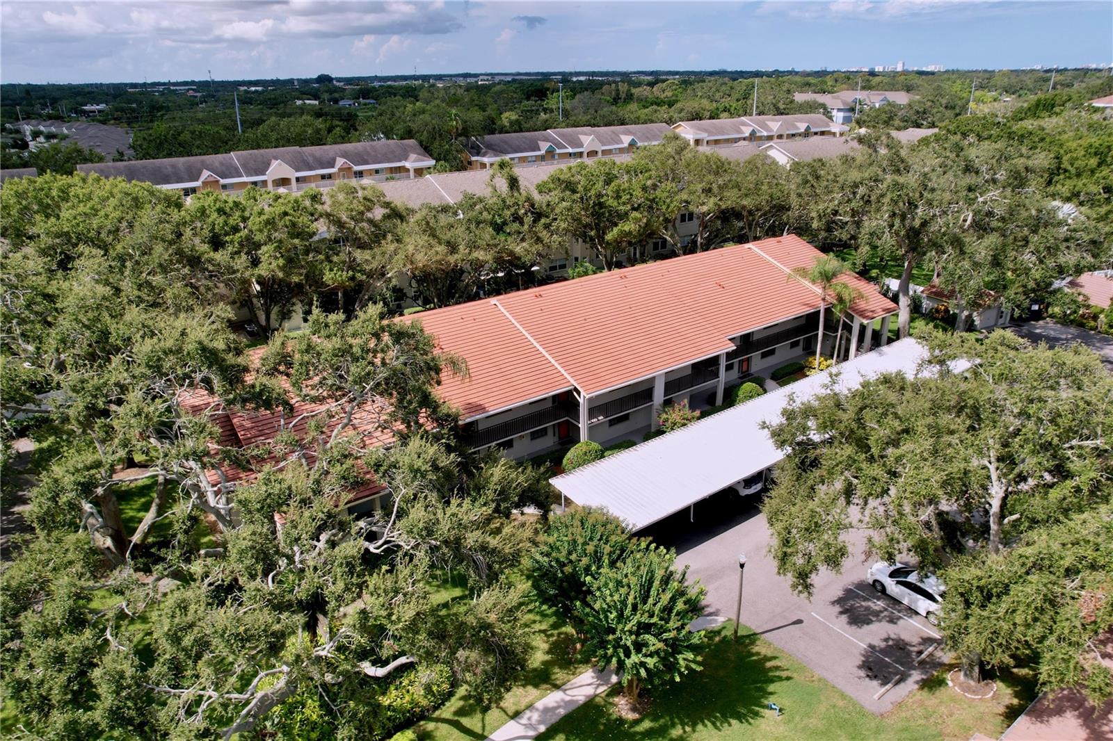 2020 LAKEVIEW DR #203, CLEARWATER, FL, 33763