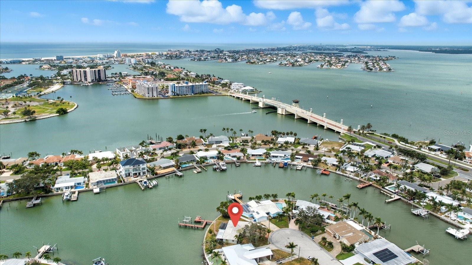 7998 1ST AVE S, ST PETERSBURG, FL, 33707