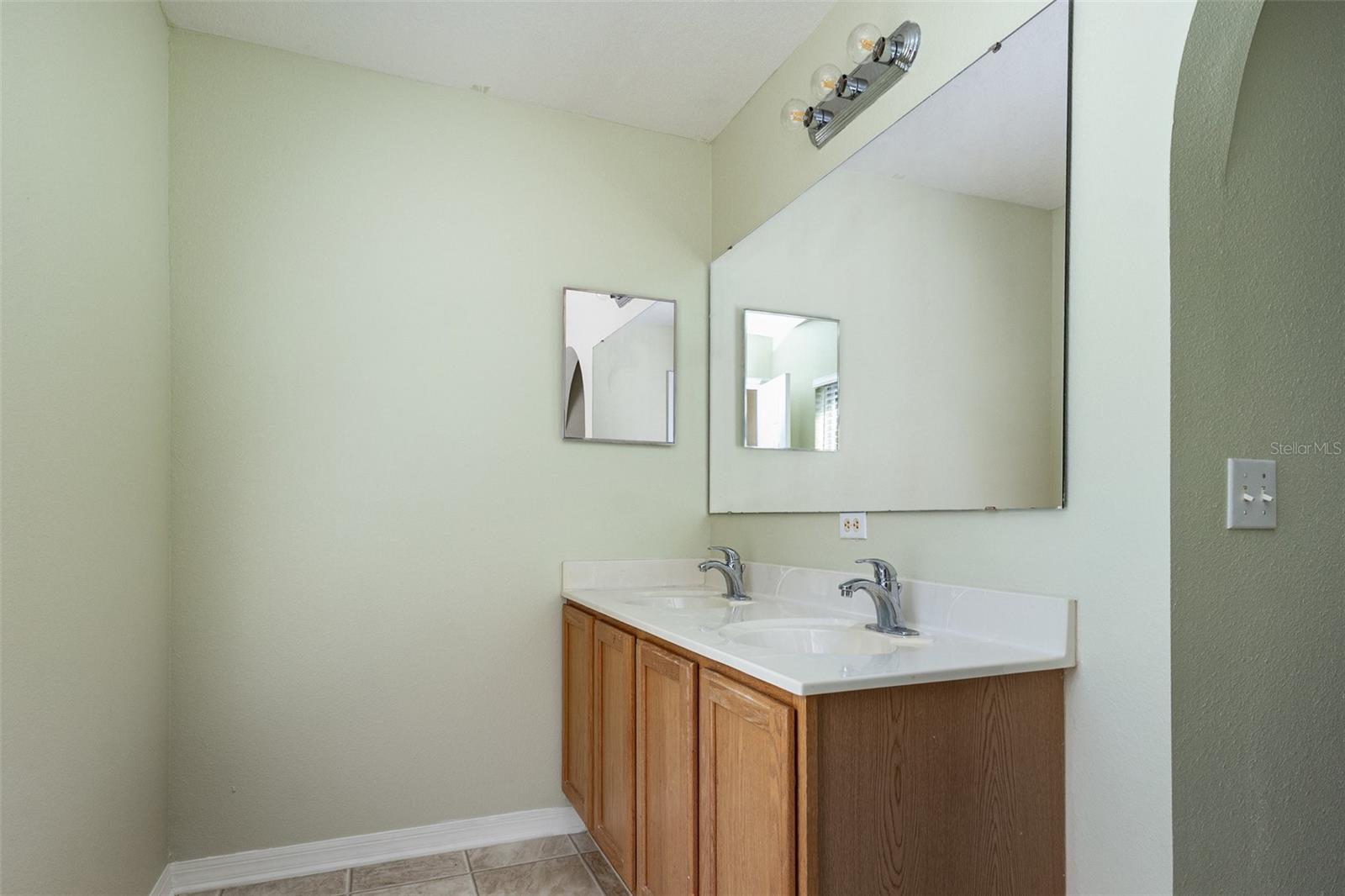 104 RICHMAR AVE, HAINES CITY, FL, 33844