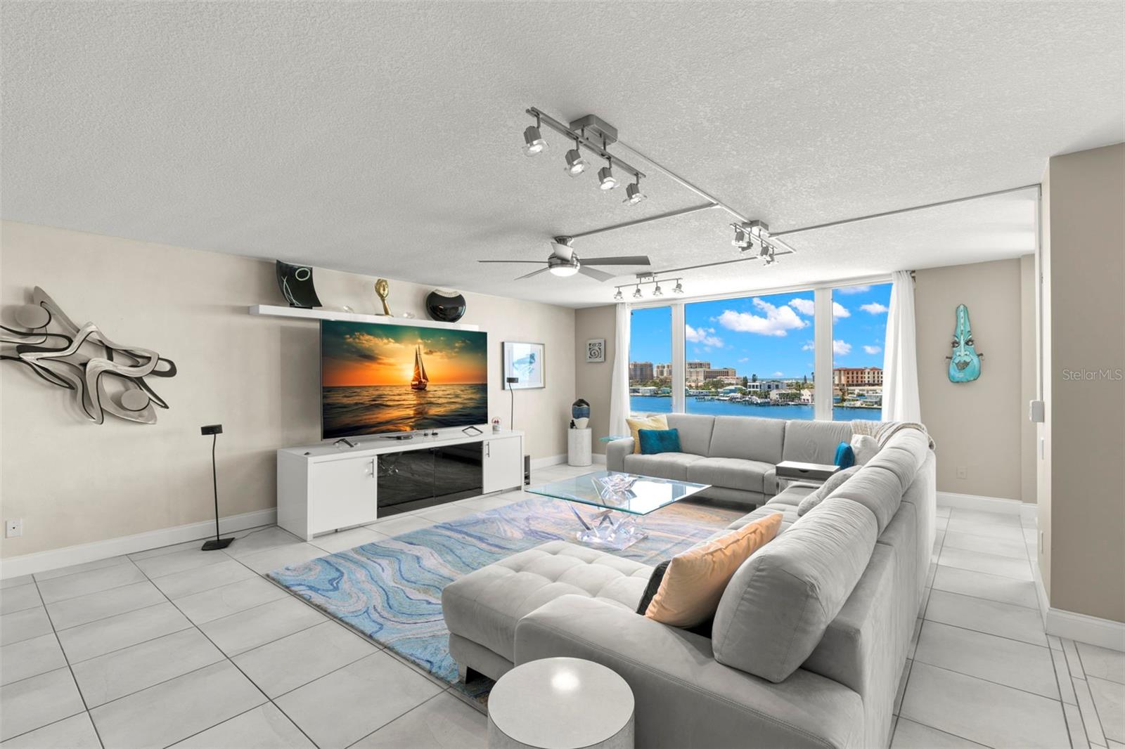 736 ISLAND WAY #604, CLEARWATER BEACH, FL, 33767