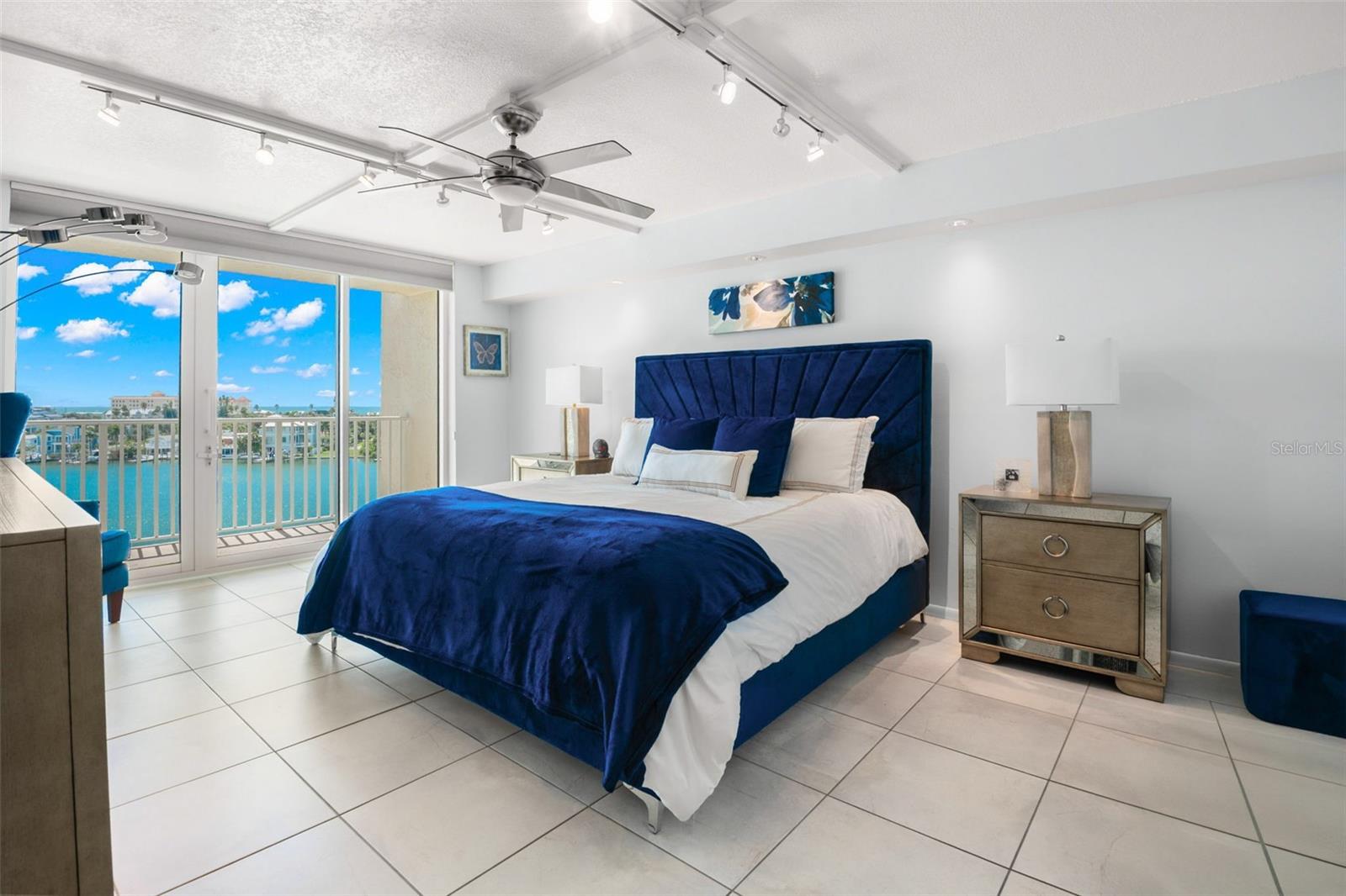 736 ISLAND WAY #604, CLEARWATER BEACH, FL, 33767