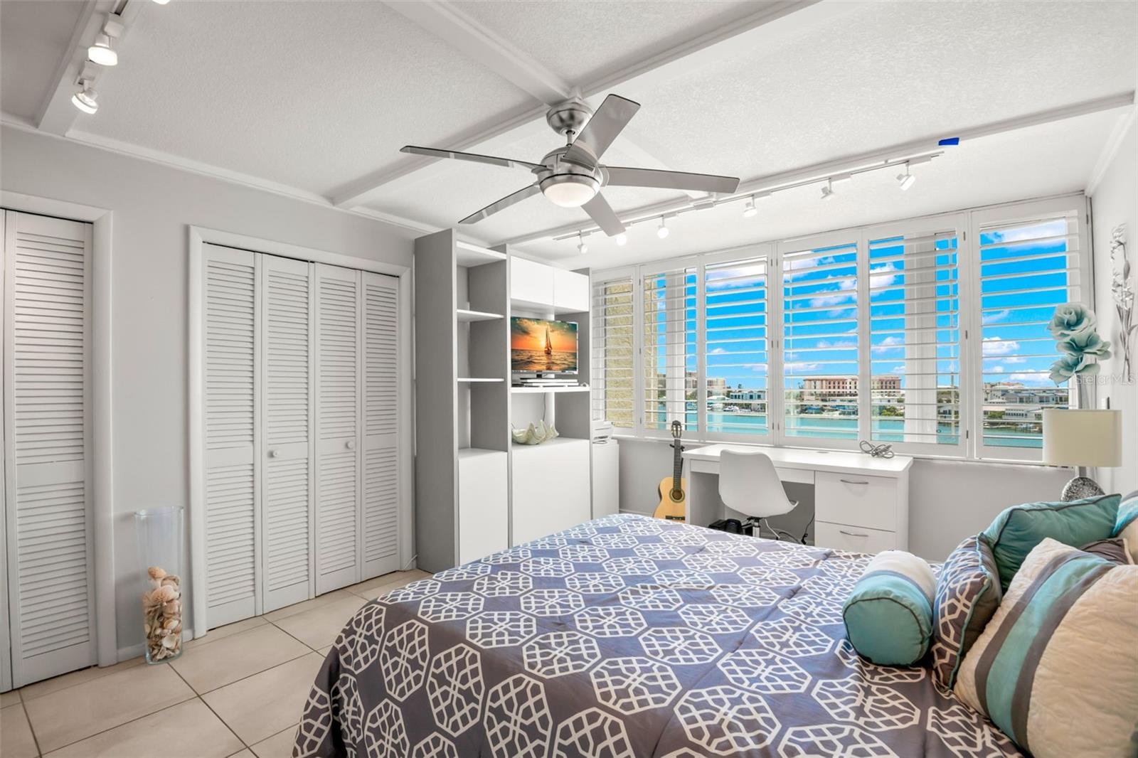 736 ISLAND WAY #604, CLEARWATER BEACH, FL, 33767