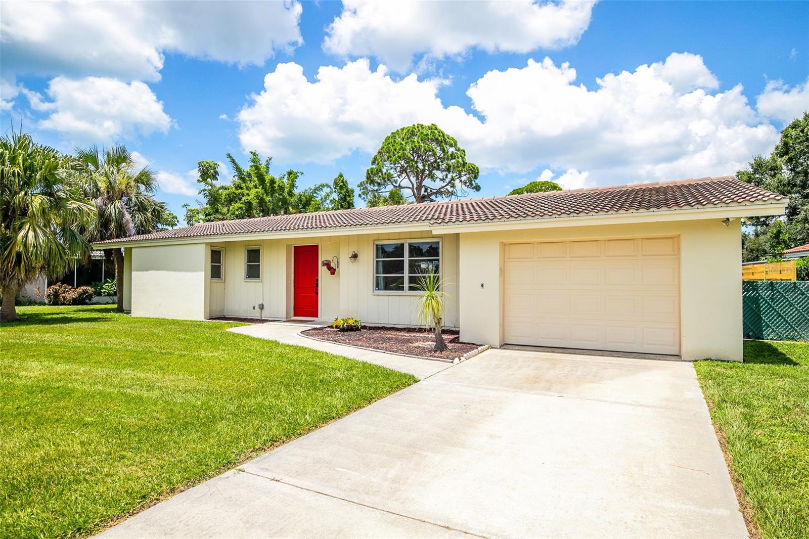 A4662030 Property Photo