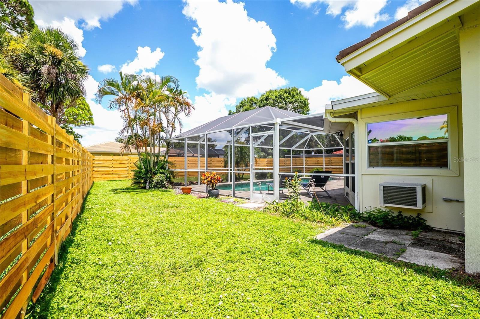 A4662030 Property Photo