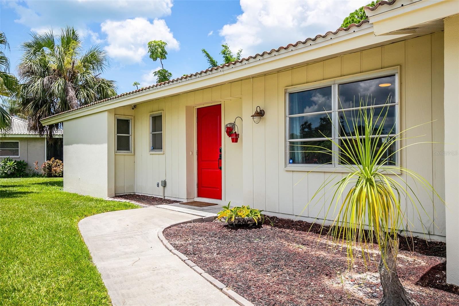 A4662030 Property Photo