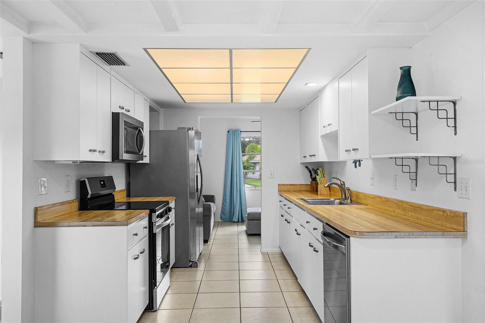 A4662030 Property Photo