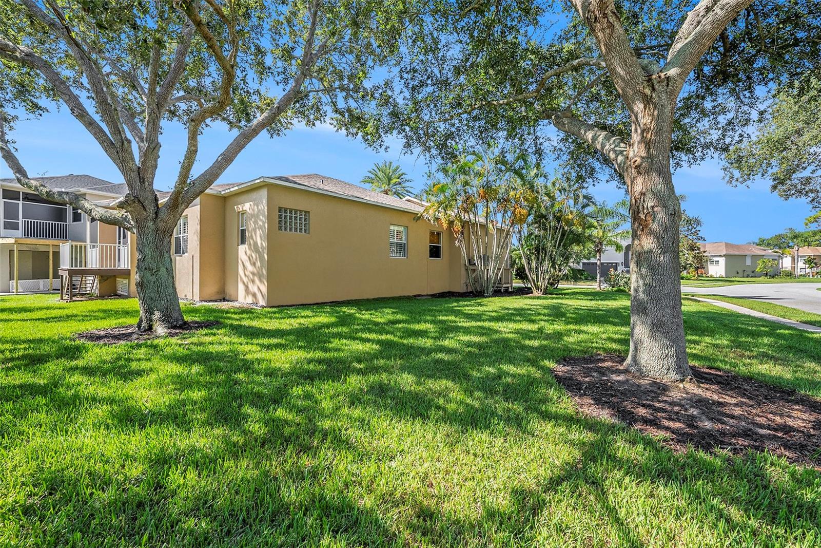 1001 SPOONTAIL CT, TARPON SPRINGS, FL, 34689