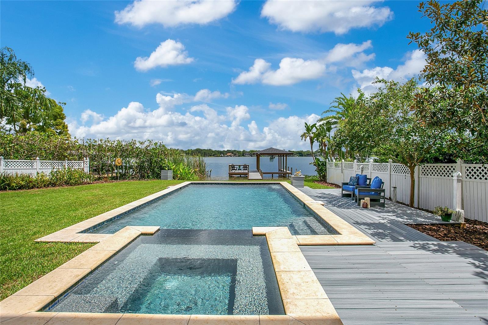 O6335825 Property Photo