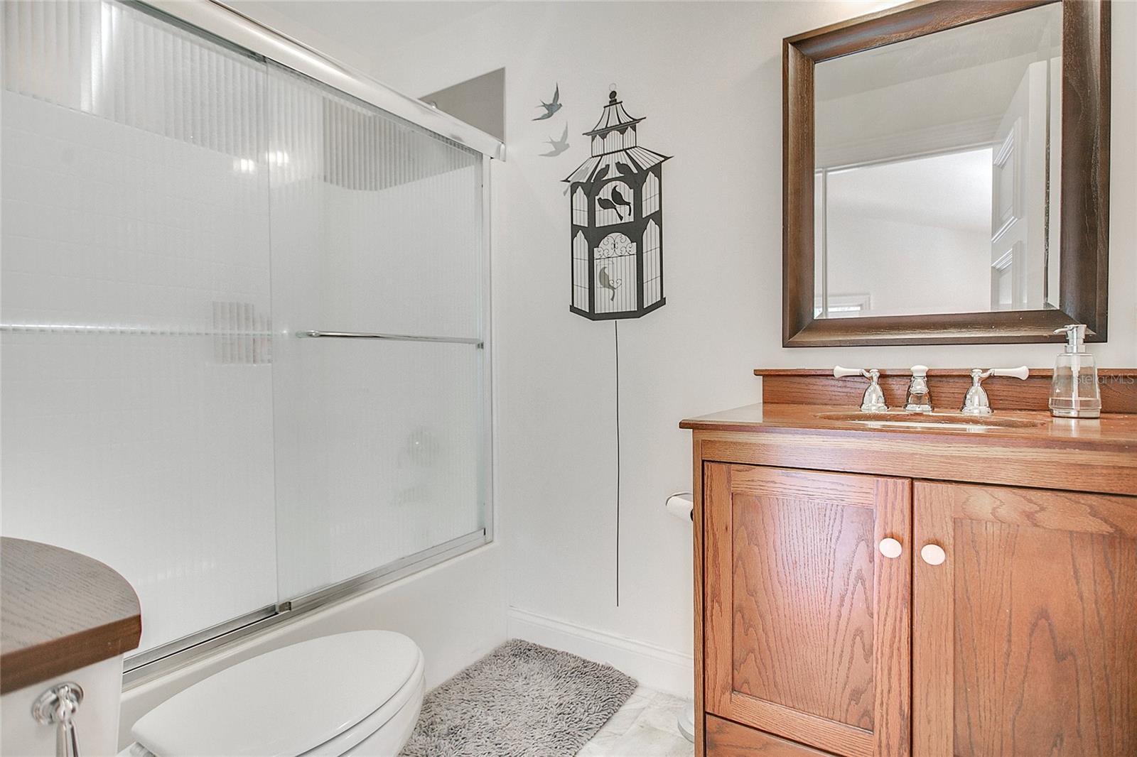 O6335825 Property Photo