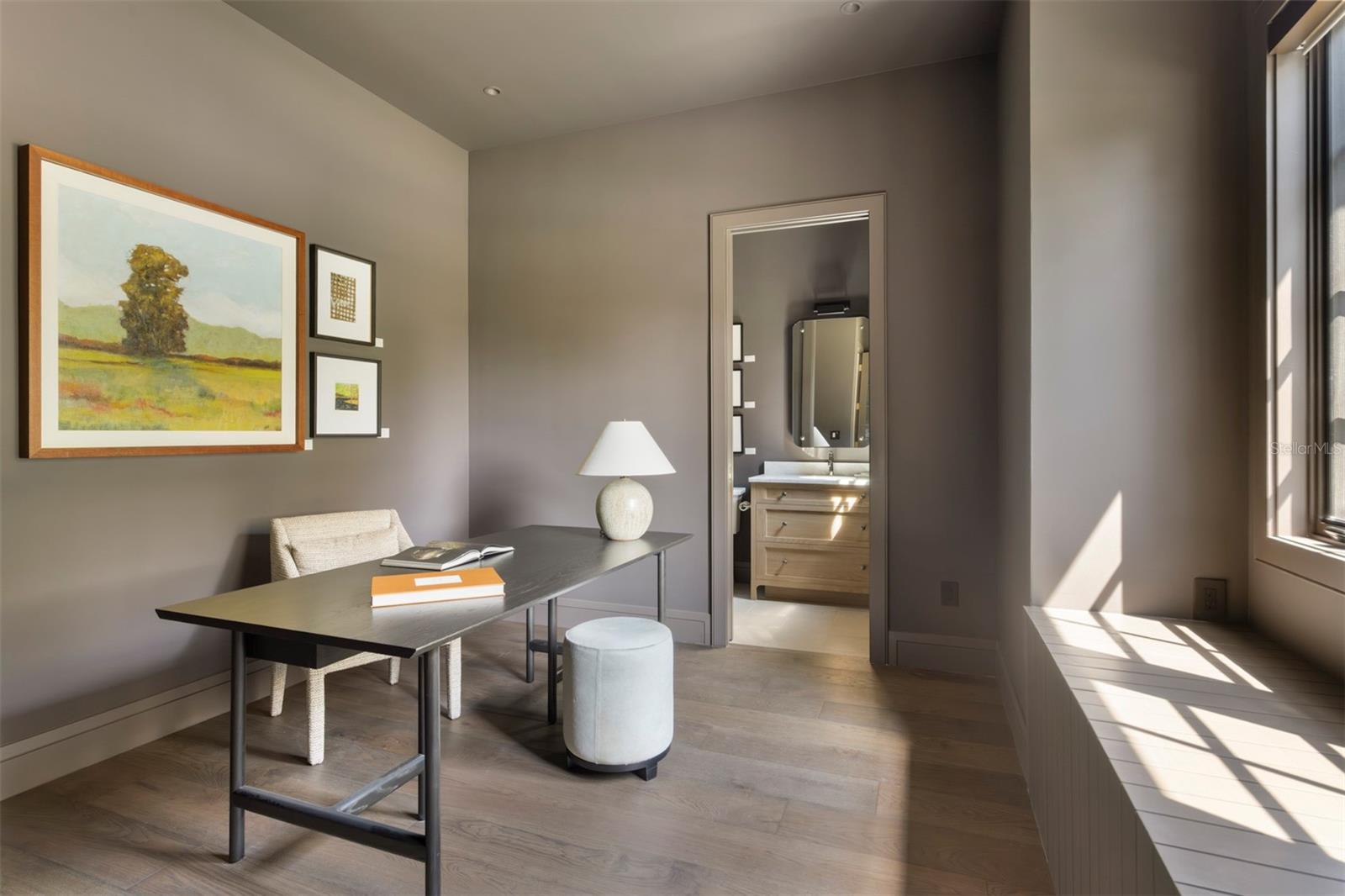 O6335854 Property Photo