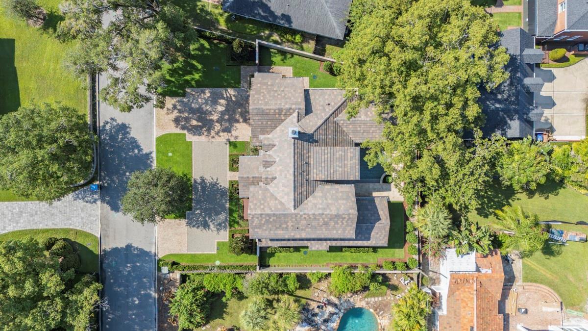 O6335854 Property Photo