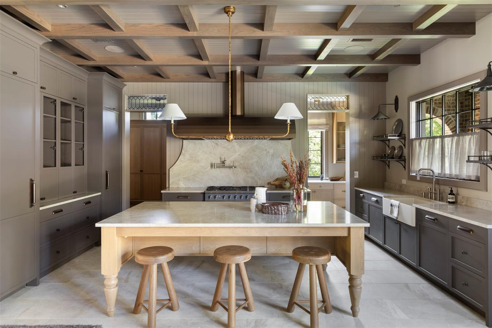 O6335854 Property Photo