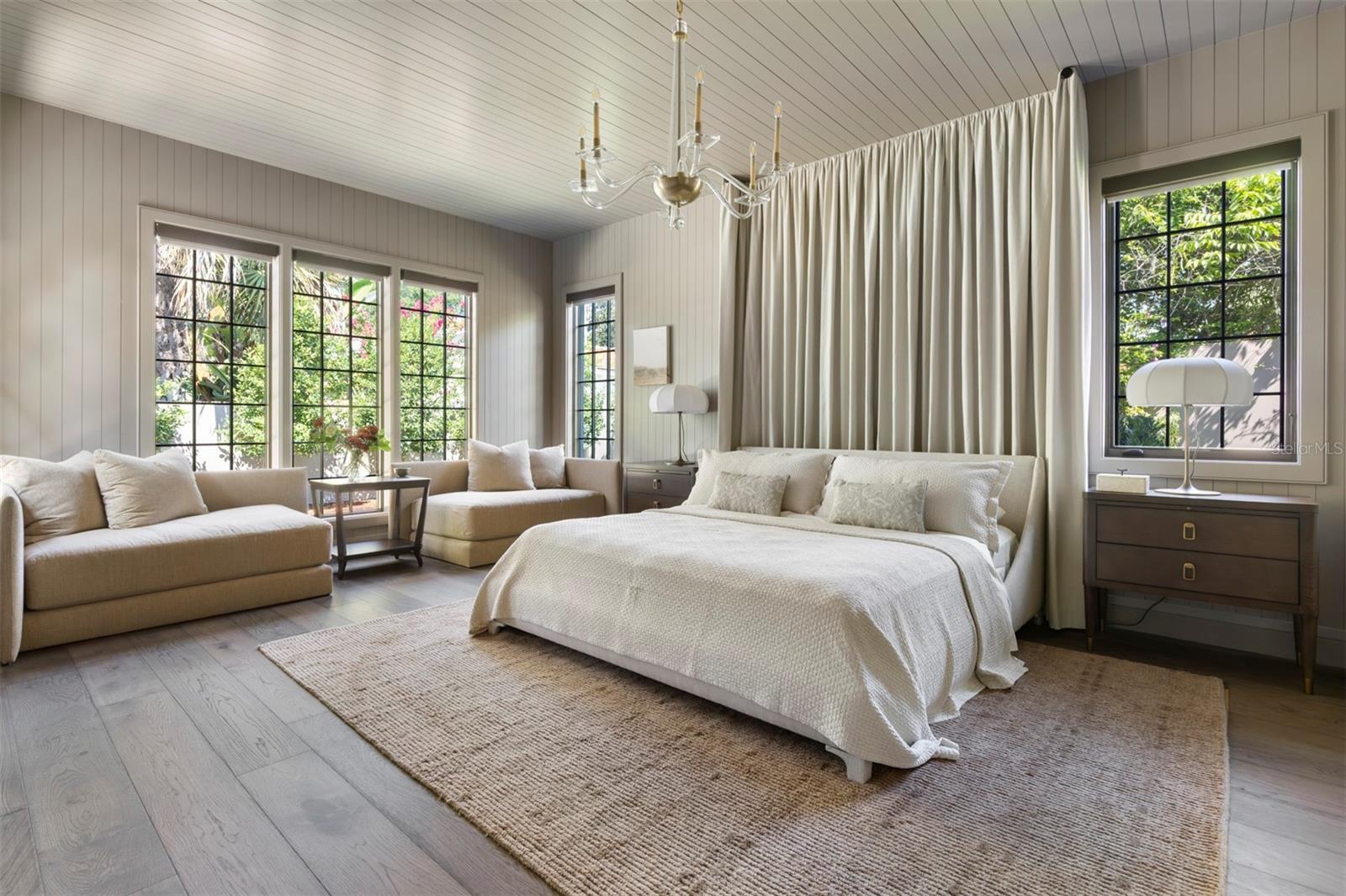 O6335854 Property Photo