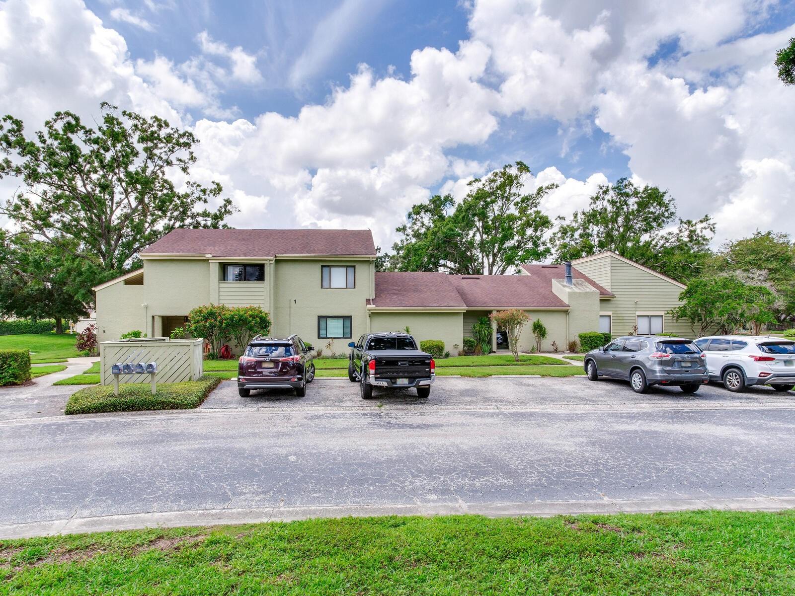 13507 PALMWOOD LN, TAMPA, FL, 33618