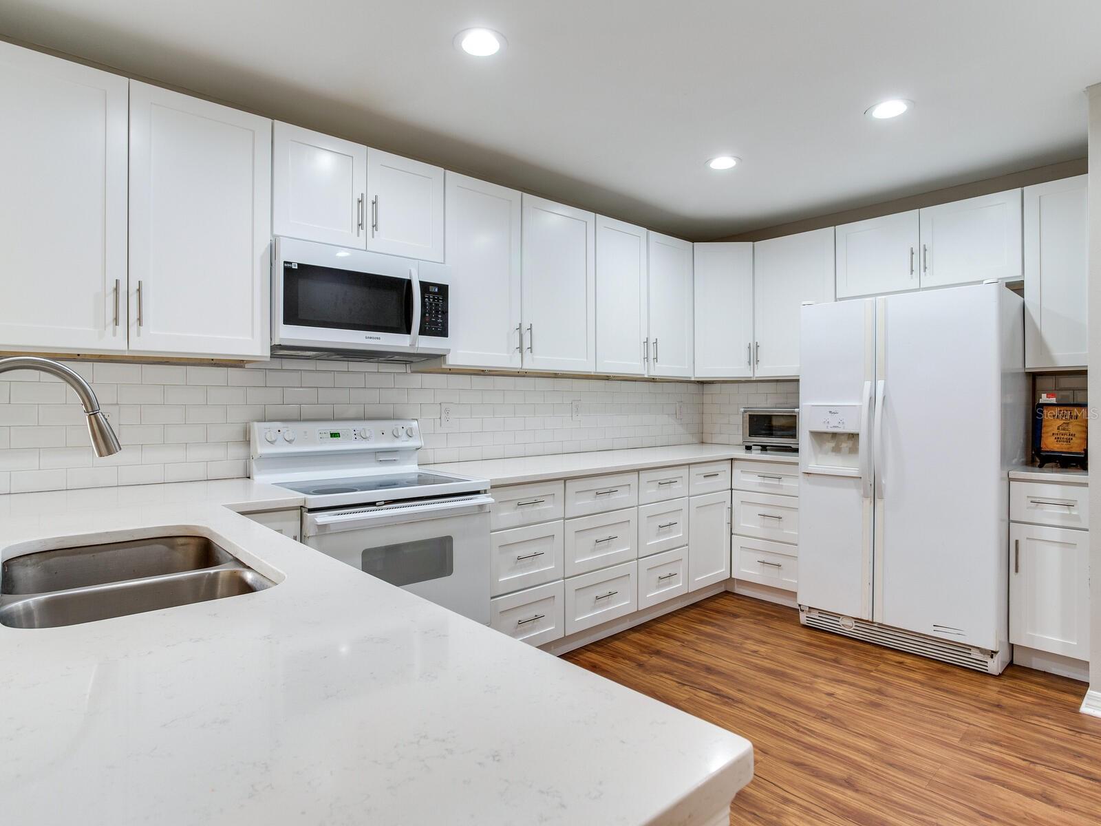 13507 PALMWOOD LN, TAMPA, FL, 33618