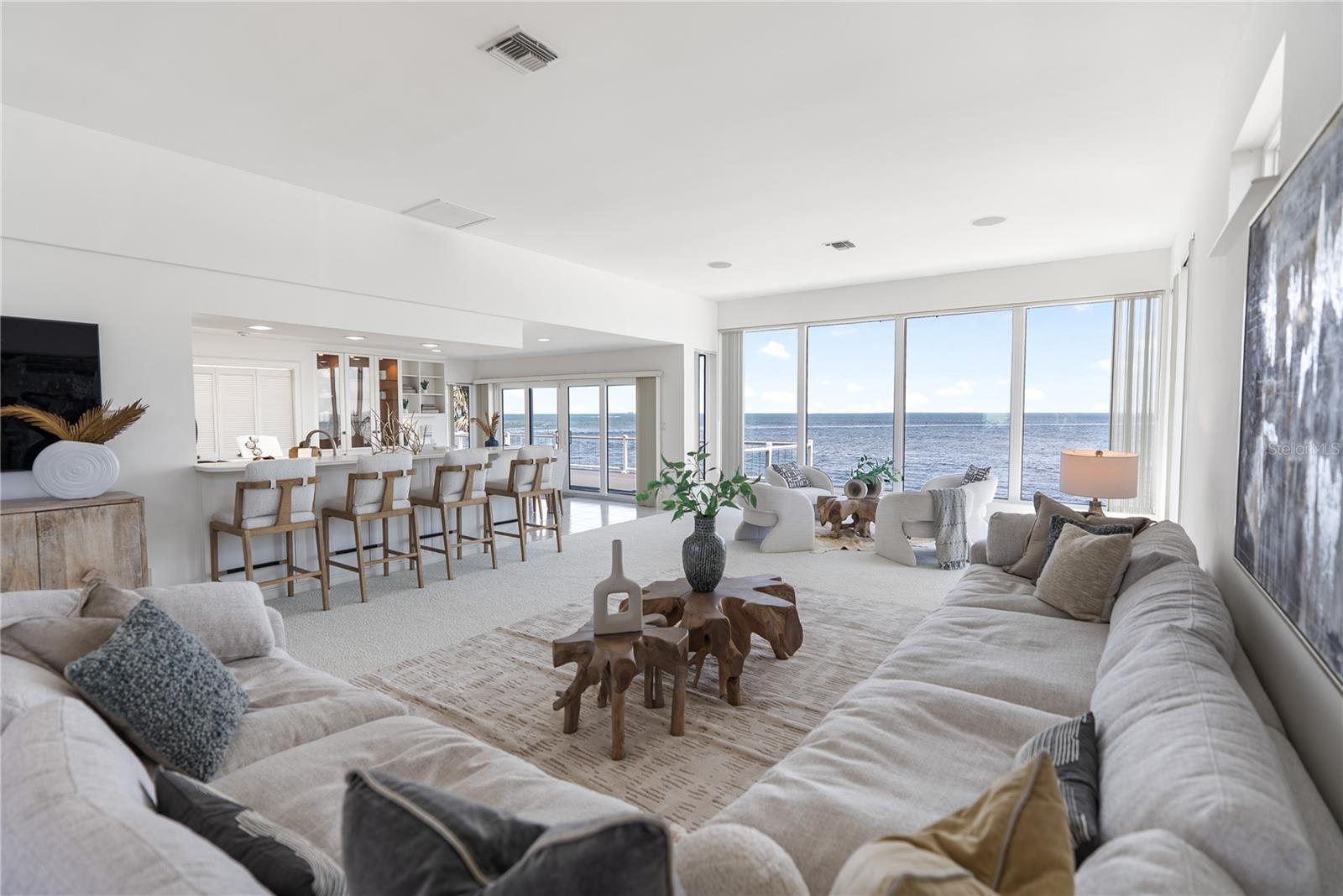 A4662073 Property Photo