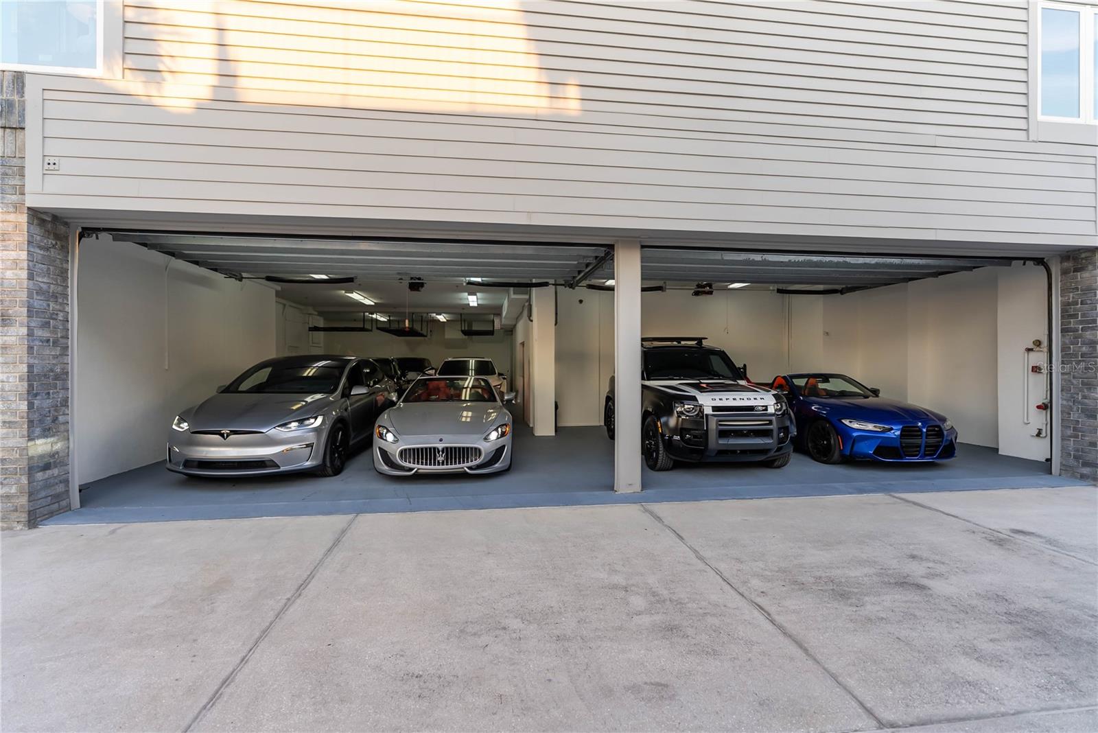 A4662073 Property Photo