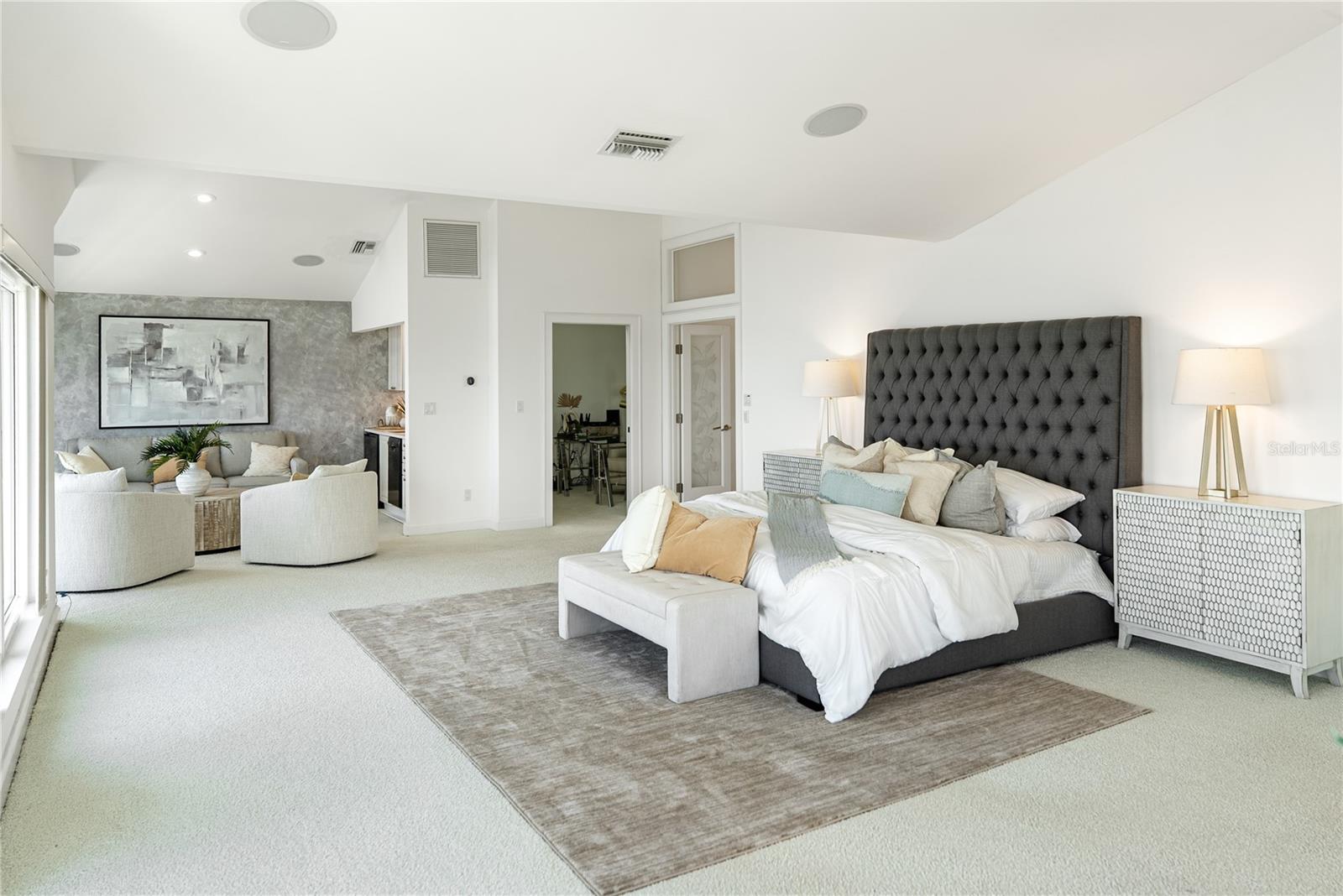 A4662073 Property Photo