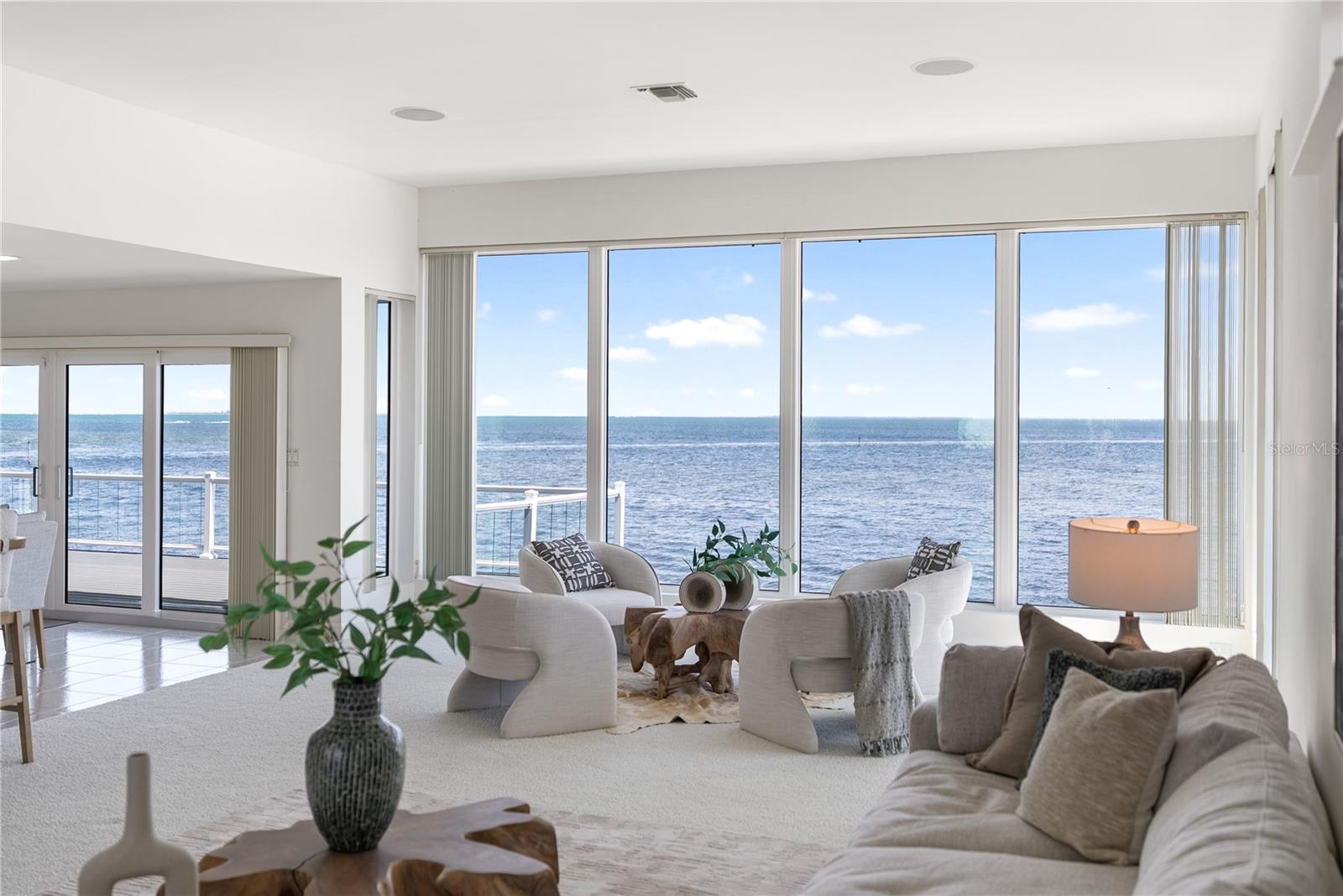 A4662073 Property Photo