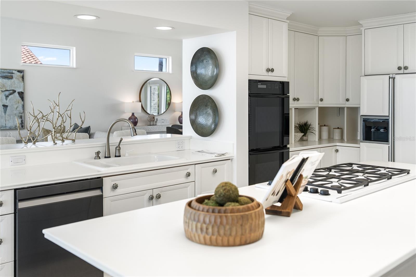 A4662073 Property Photo