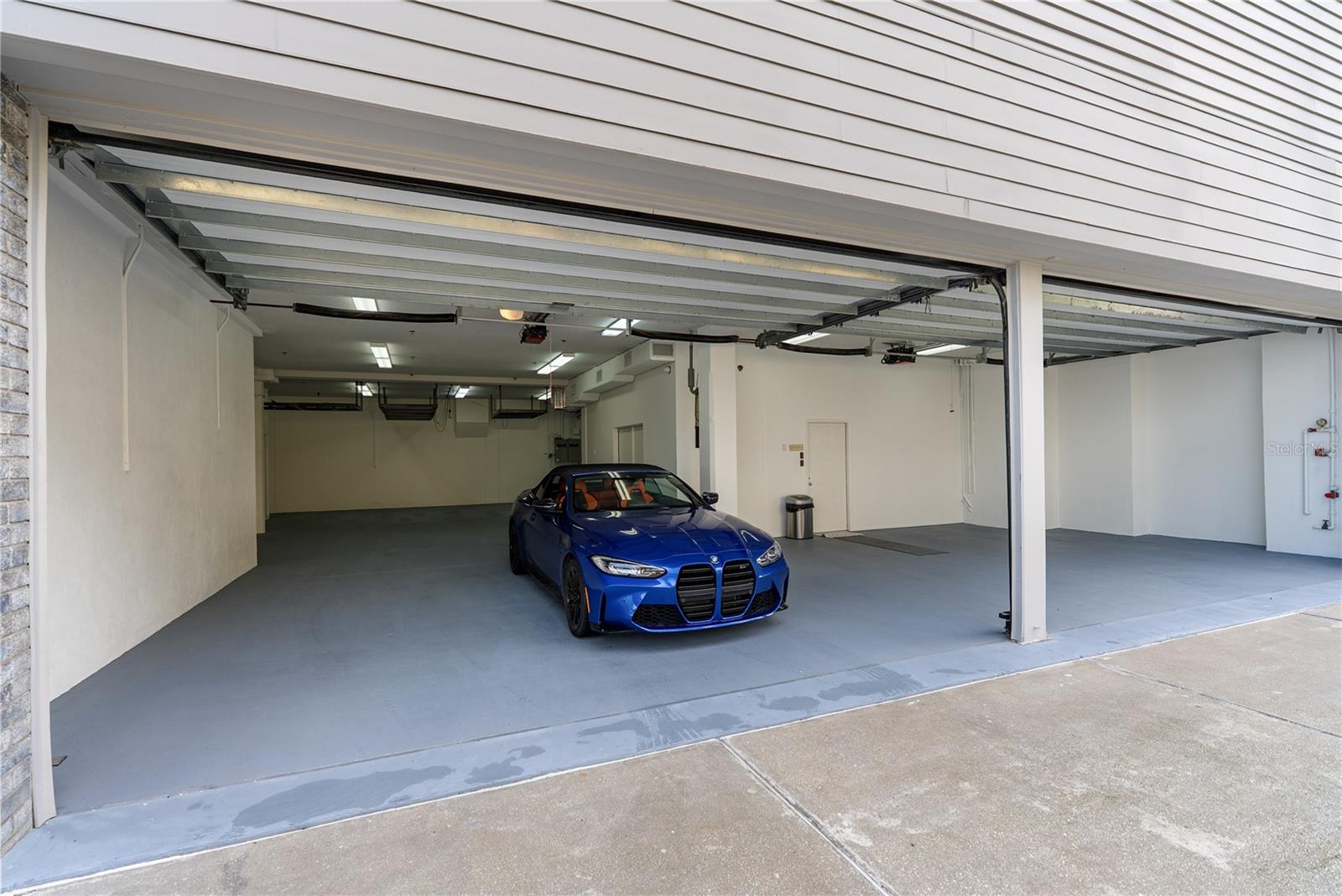 A4662073 Property Photo