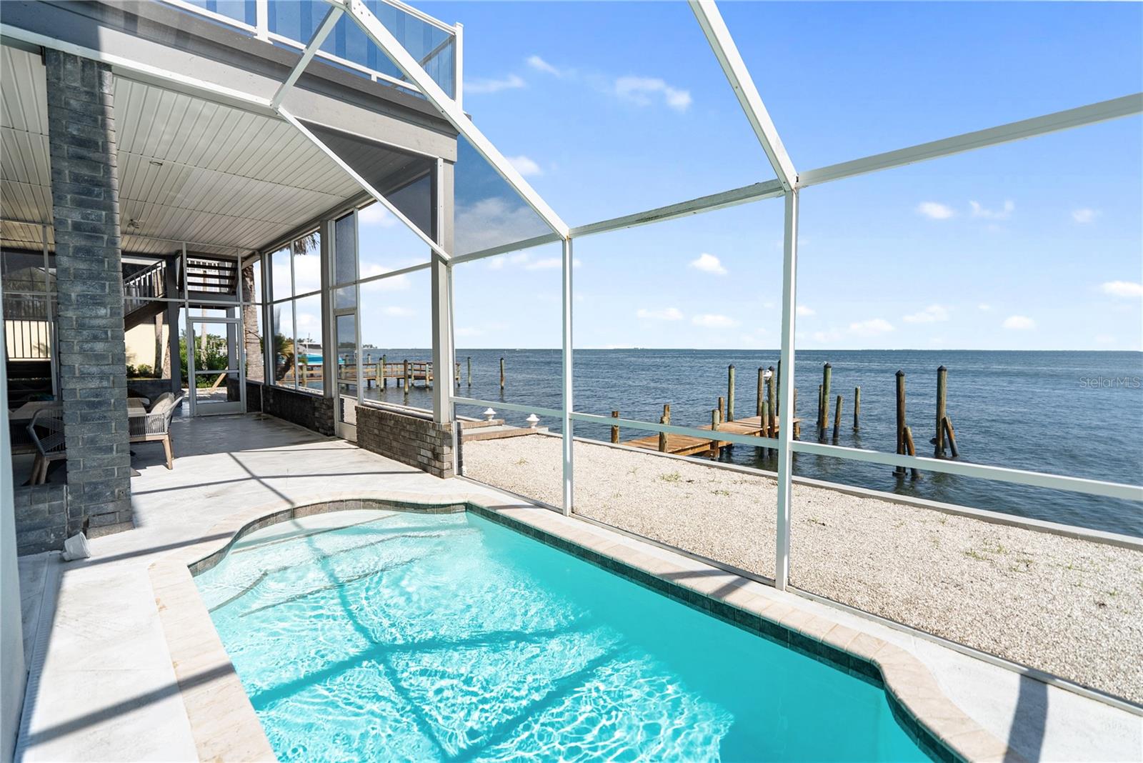 A4662073 Property Photo