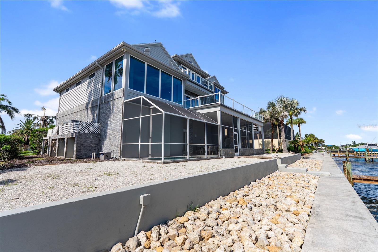 A4662073 Property Photo