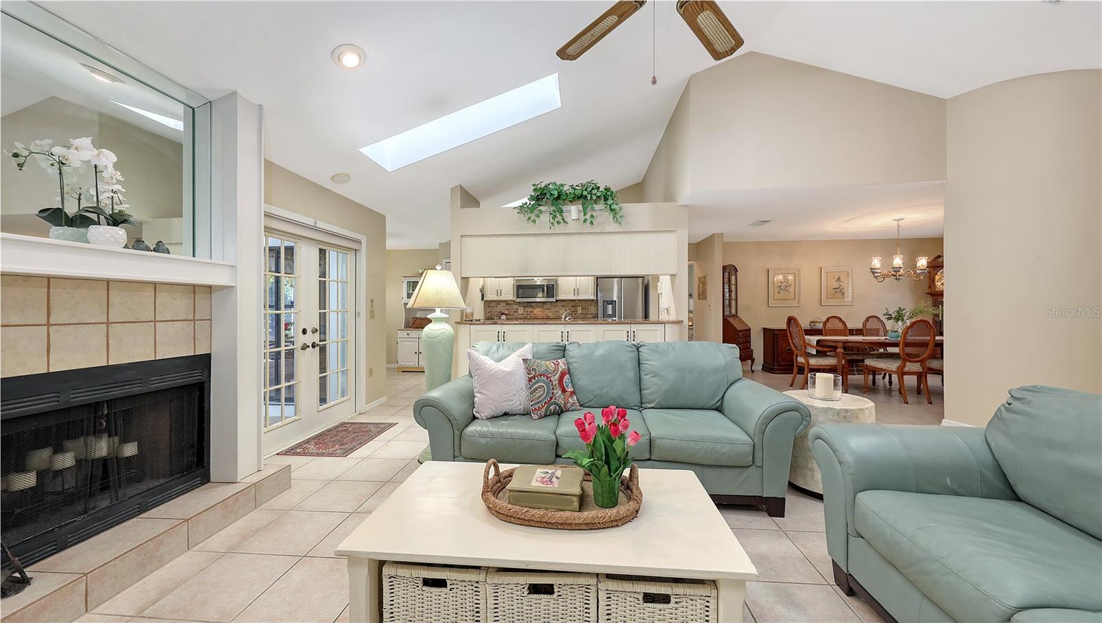 A4662085 Property Photo