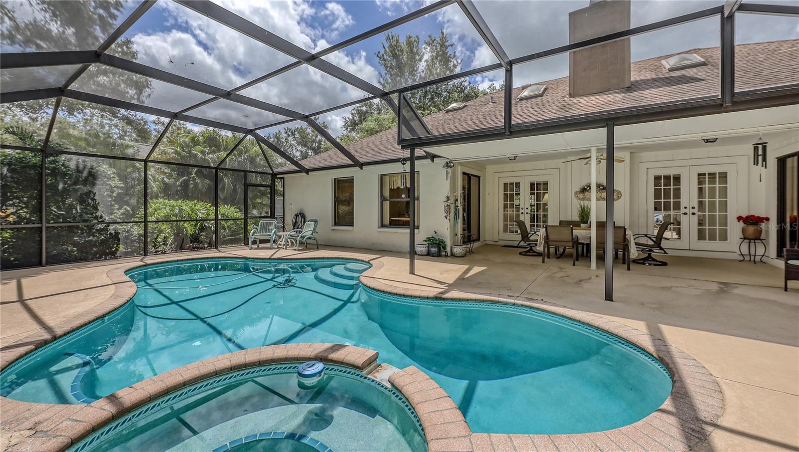 A4662085 Property Photo