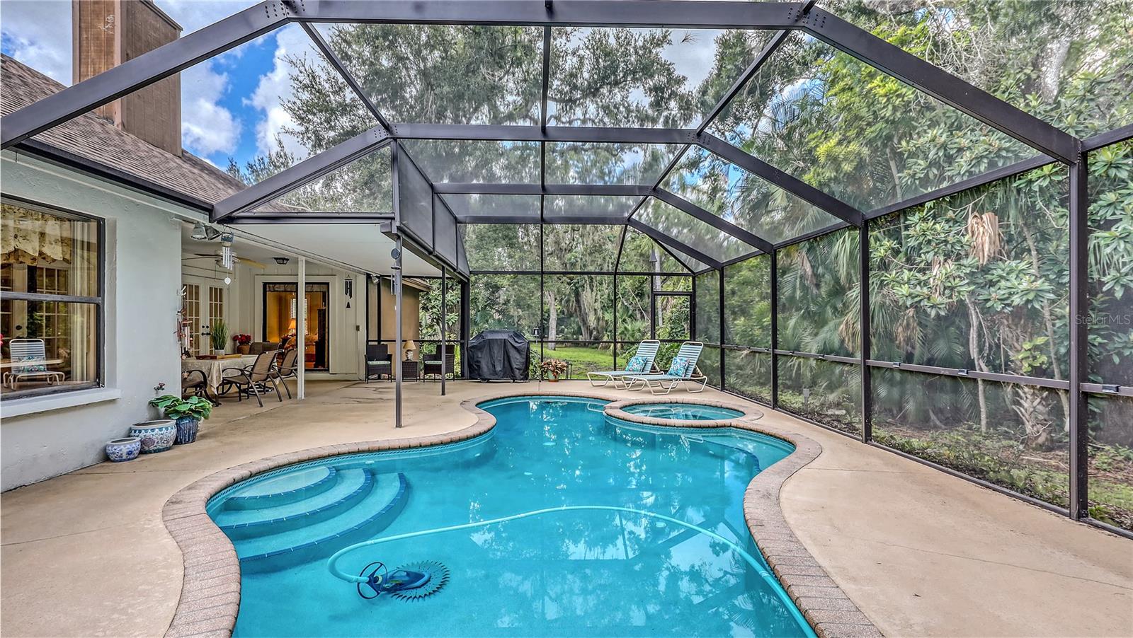 A4662085 Property Photo