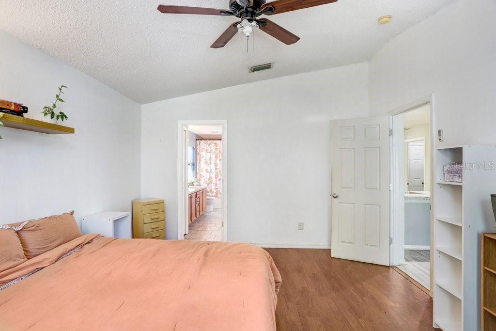 13523 PRESTWICK DR, RIVERVIEW, FL, 33579