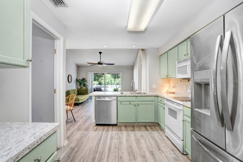 13523 PRESTWICK DR, RIVERVIEW, FL, 33579