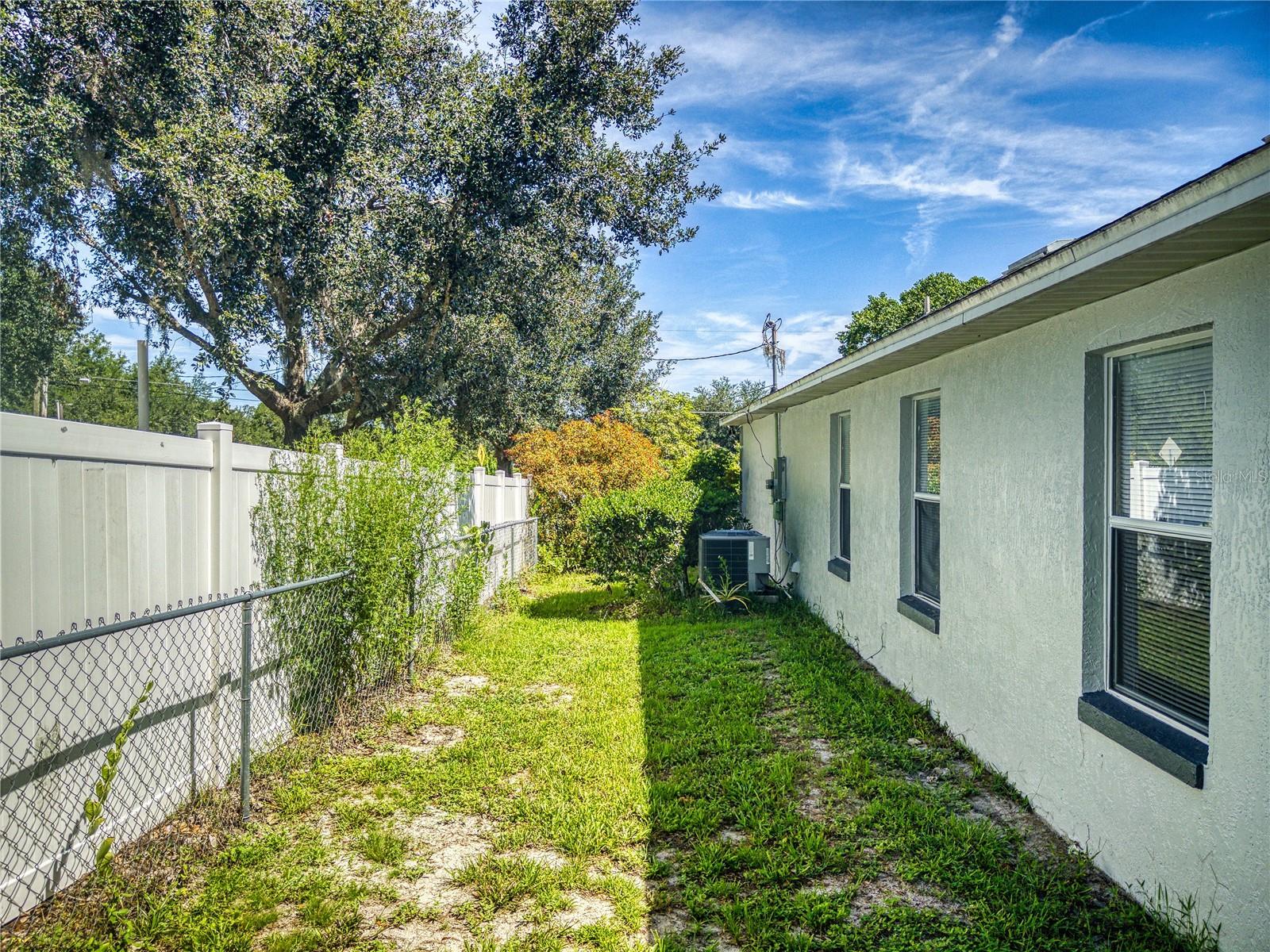 460 GREEN ST, DELAND, FL, 32720