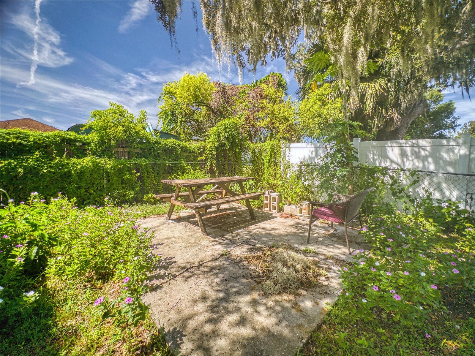 460 GREEN ST, DELAND, FL, 32720