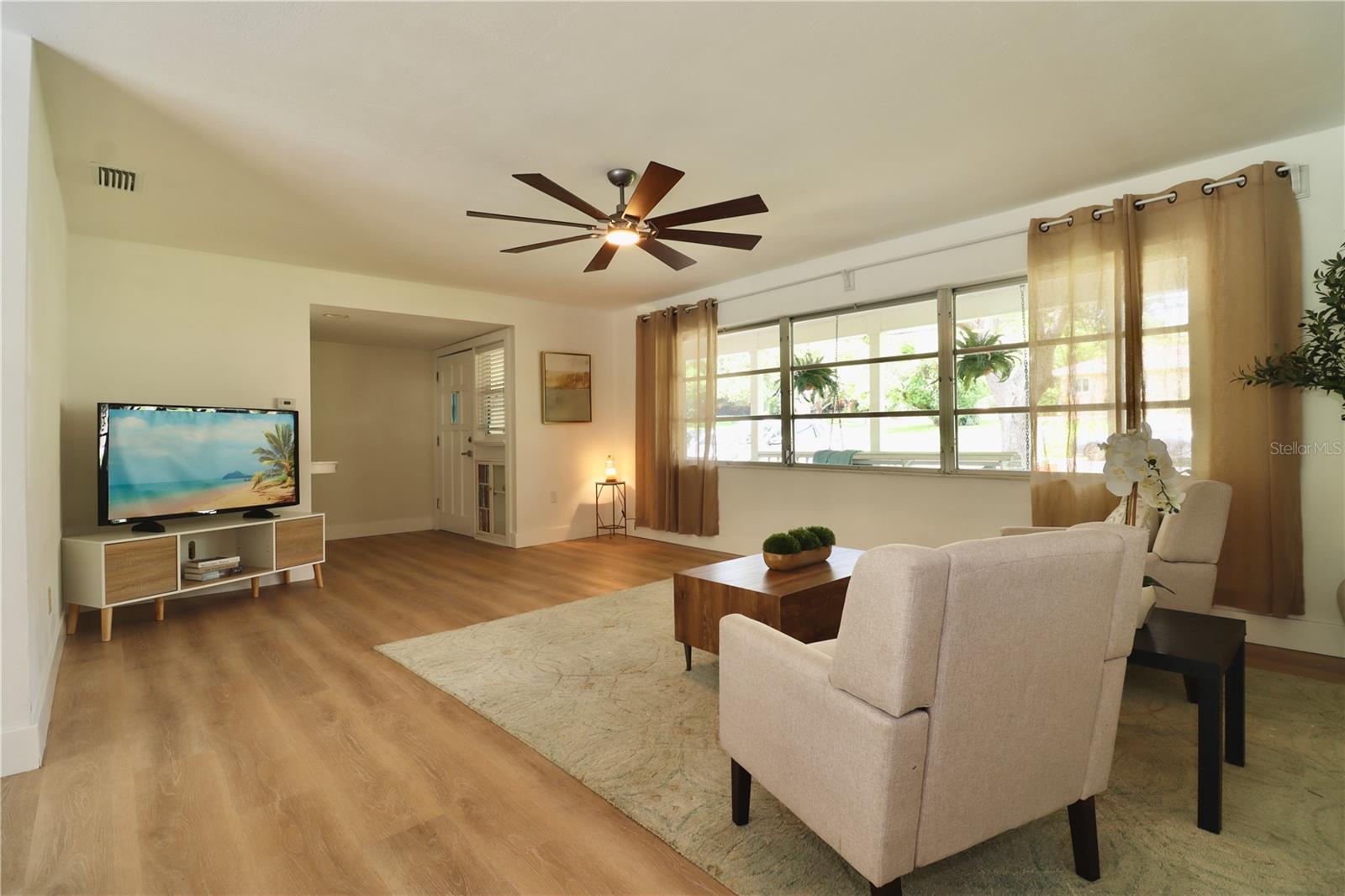 1665 MAGNOLIA DR, CLEARWATER, FL, 33756