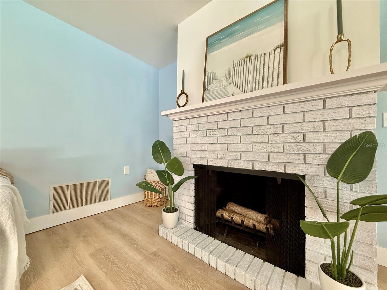 1665 MAGNOLIA DR, CLEARWATER, FL, 33756