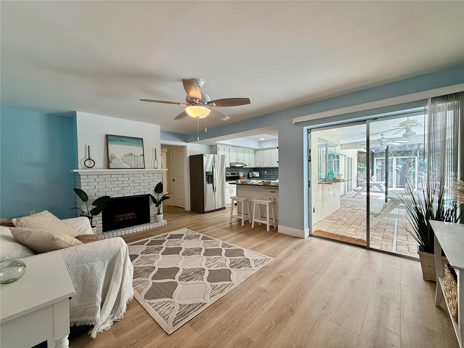 1665 MAGNOLIA DR, CLEARWATER, FL, 33756