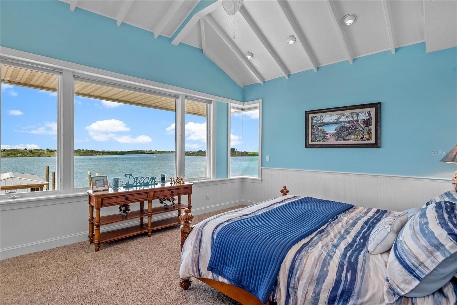 O6336001 Property Photo