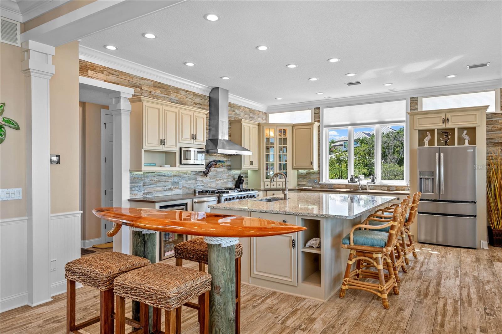 O6336001 Property Photo