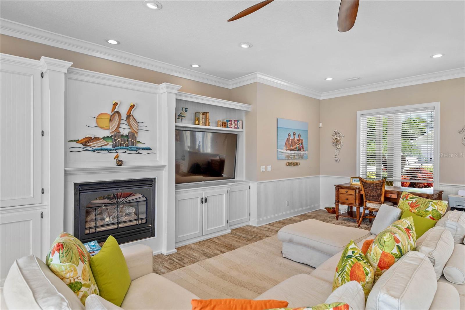 O6336001 Property Photo