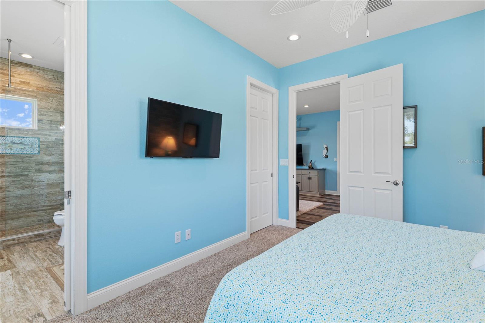 O6336001 Property Photo