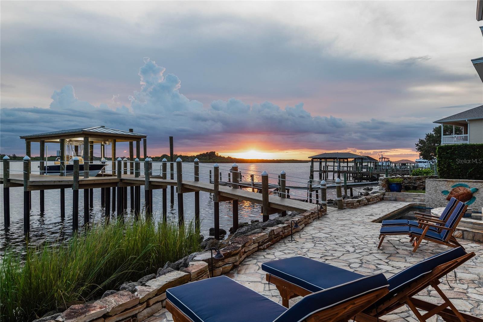 O6336001 Property Photo