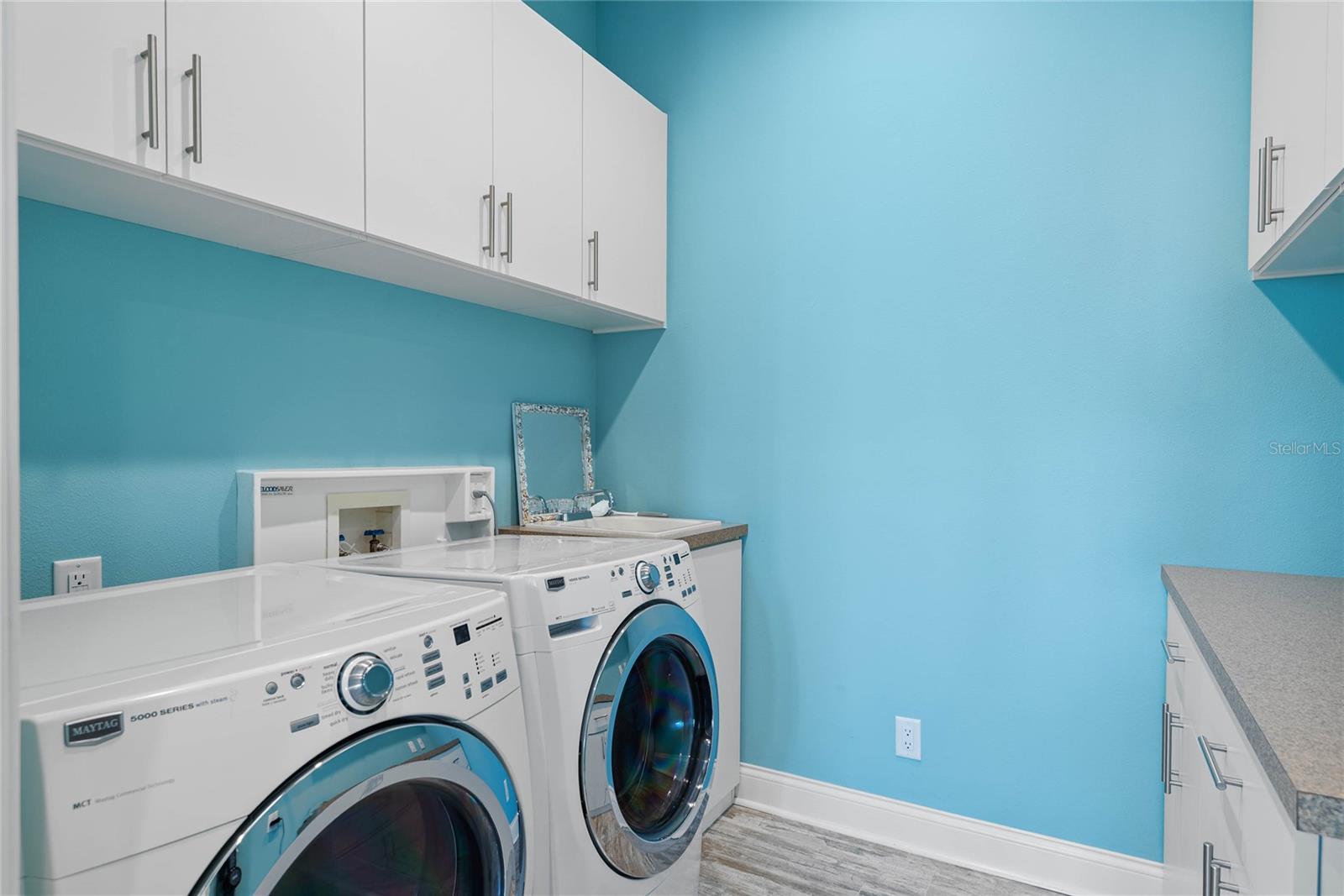 O6336001 Property Photo