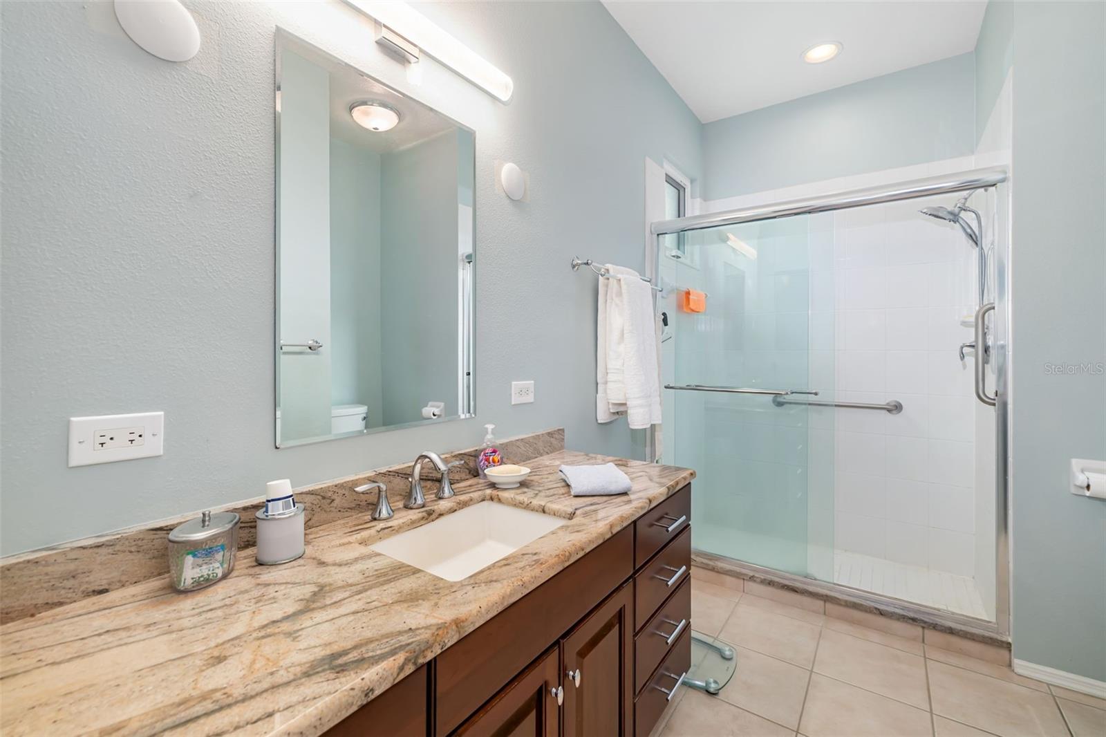 A4662109 Property Photo