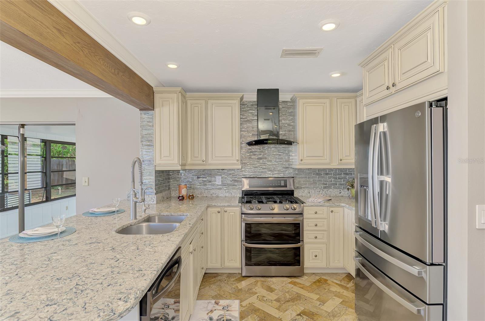 1630 PORPOISE RD, VENICE, FL, 34293