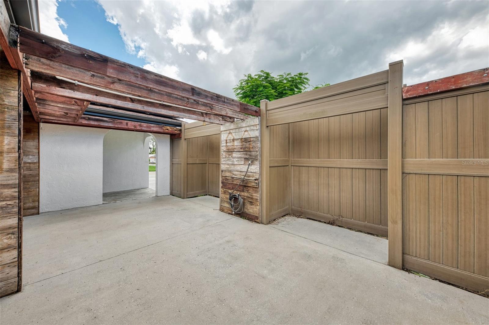 1630 PORPOISE RD, VENICE, FL, 34293