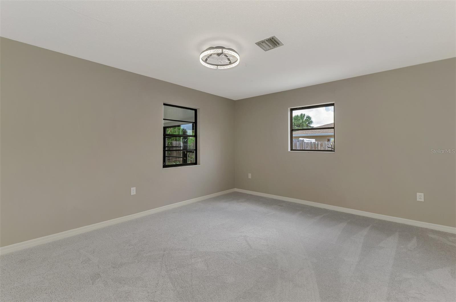 1630 PORPOISE RD, VENICE, FL, 34293